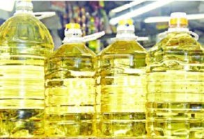 ভোজ্যতেলের দাম কমেছেঃ তবে সরকারের নির্দেশনা অনুযায়ী কমেনি
