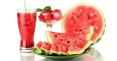 মৌসুমি ফল তরমুজ : যার রয়েছে নানা ধরনের উপকারিতা