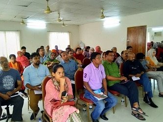 ছাদে বা বারান্দাতে সবজি চাষ