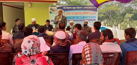 দুমকিতে বারি উদ্ভাবিত বীজবপন যন্ত্র পরিচালনার ওপর প্রশিক্ষণ অনুুষ্ঠিত