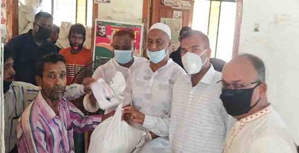 খাদ্য সামগ্রী বিতরণ