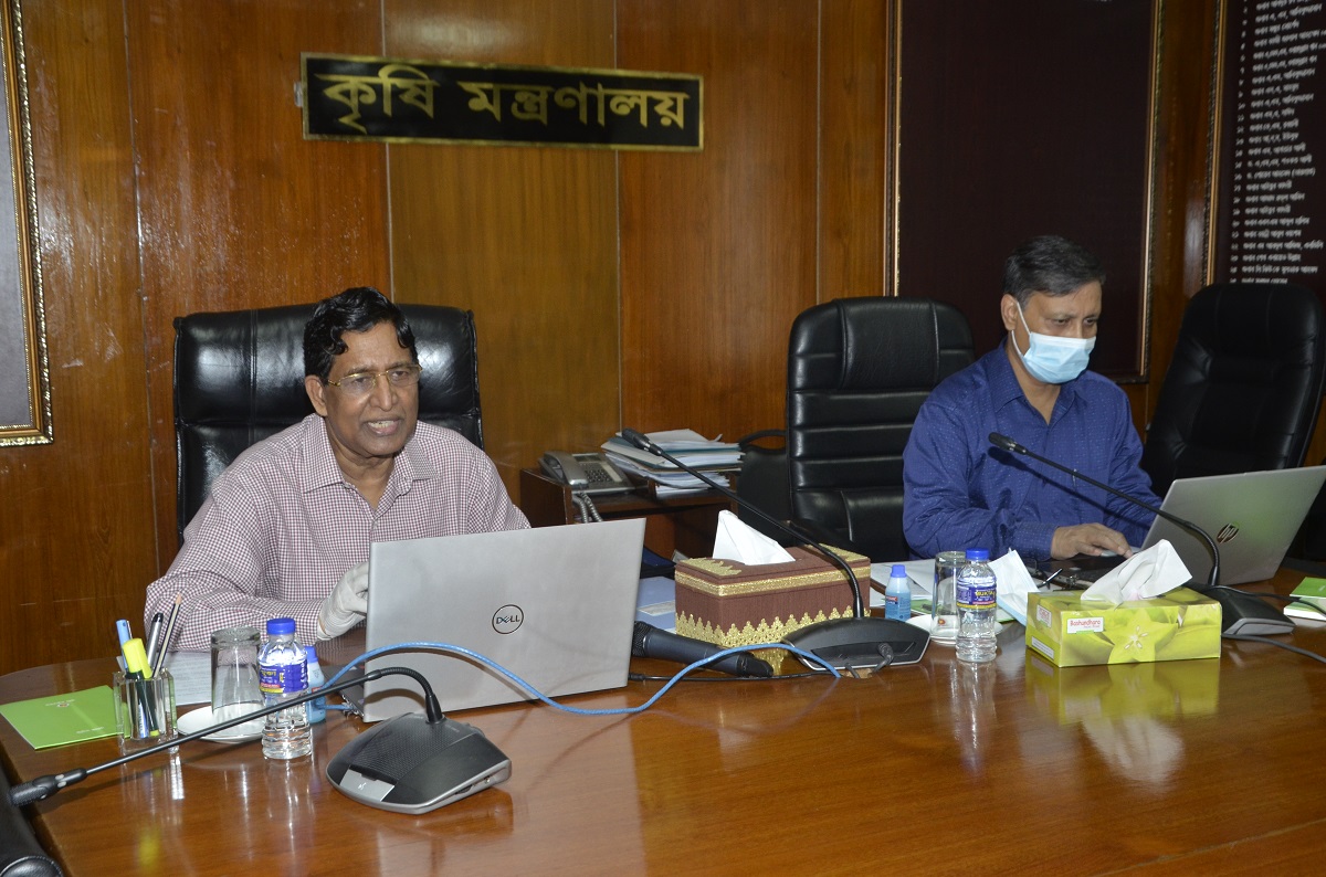 বন্যায় খাদ্য উৎপাদন অব্যাহত রাখতে ও কৃষকের ক্ষতি পুষিয়ে নিতে কৃষি মন্ত্রণালয়ের ১২টি তদারকি কমিটি গঠন