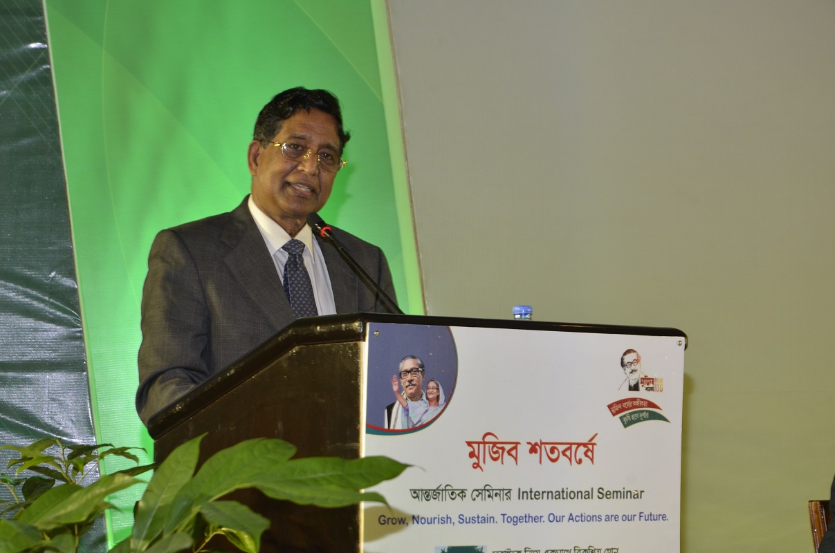 প্রক্রিয়াজাত প্রতিষ্ঠানের জন্য কাঁচা কাজুবাদাম আমদানিশুল্ক ৫-৭% করা হয়েছে-কৃষিমন্ত্রী